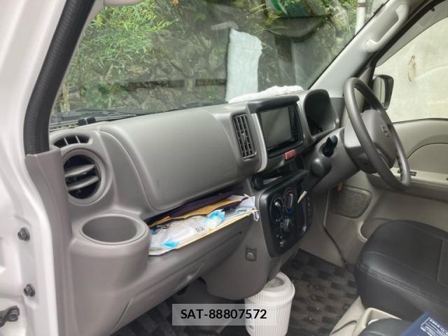 Suzuki EVERY 2022-02 8629174-18