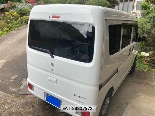 Suzuki EVERY 2022-02 8629174-2