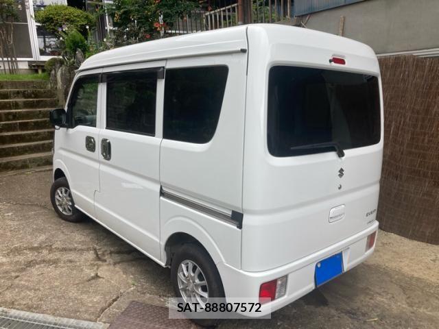 Suzuki EVERY 2022-02 8629174-3