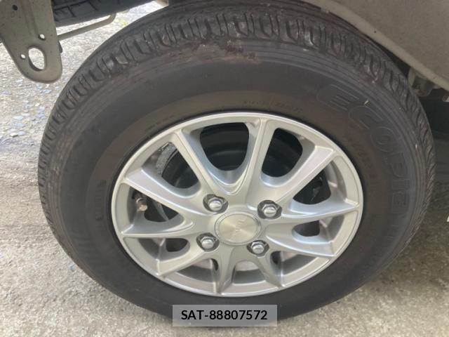 Suzuki EVERY 2022-02 8629174-5