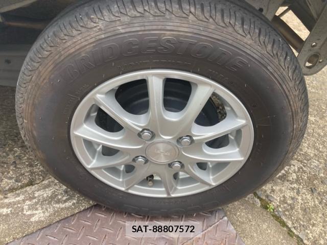 Suzuki EVERY 2022-02 8629174-6