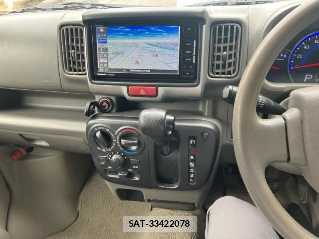Suzuki EVERY 2018-03 8661850-17