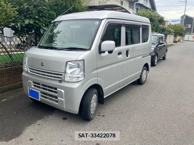 Suzuki EVERY 2018-03 8661850-1