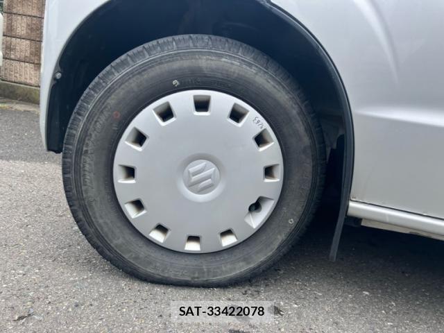Suzuki EVERY 2018-03 8661850-6