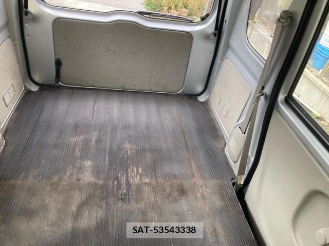 Suzuki EVERY 2016-08 8666991-20