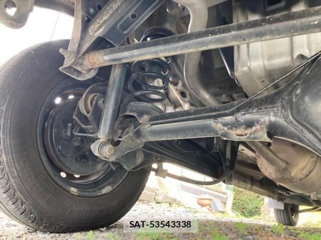 Suzuki EVERY 2016-08 8666991-21