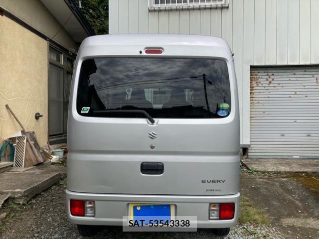 Suzuki EVERY 2016-08 8666991-3