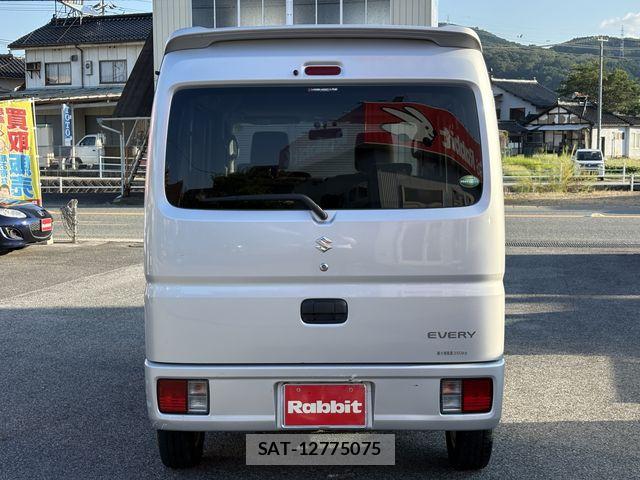 Suzuki EVERY 2019-01 8661849-2