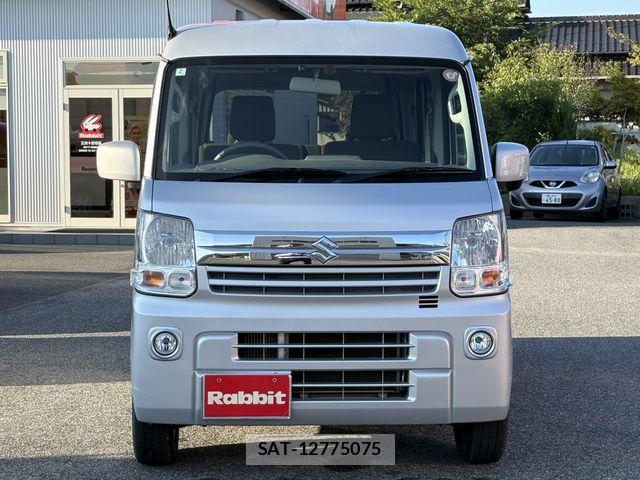 Suzuki EVERY 2019-01 8661849-3