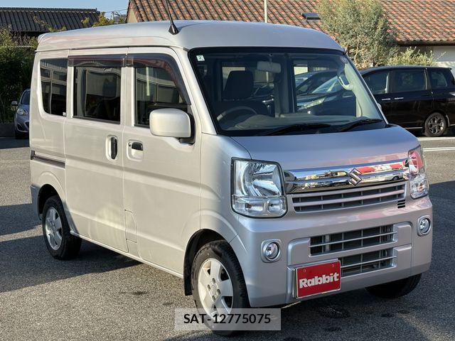 Suzuki EVERY 2019-01 8661849-4