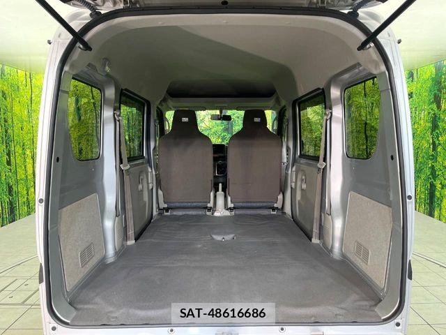Suzuki EVERY 2022-10 8661847-9