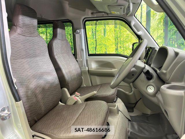 Suzuki EVERY 2022-10 8661847-7
