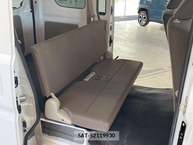 Suzuki EVERY 2022-07 8661848-12