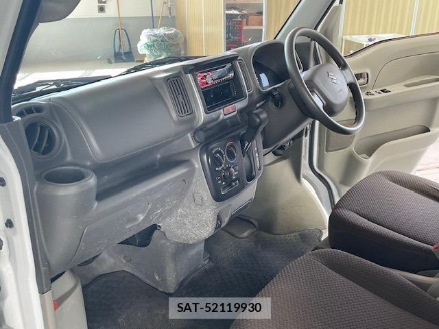 Suzuki EVERY 2022-07 8661848-13