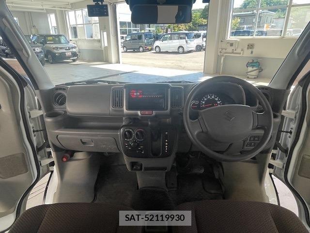 Suzuki EVERY 2022-07 8661848-17