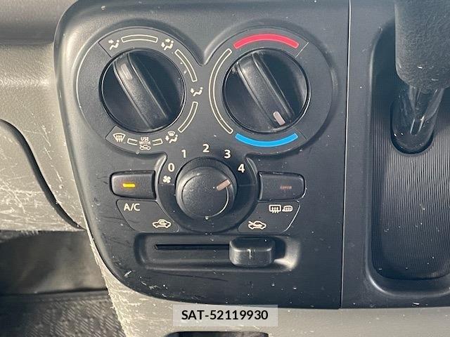 Suzuki EVERY 2022-07 8661848-26