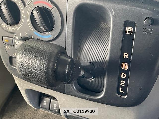 Suzuki EVERY 2022-07 8661848-27