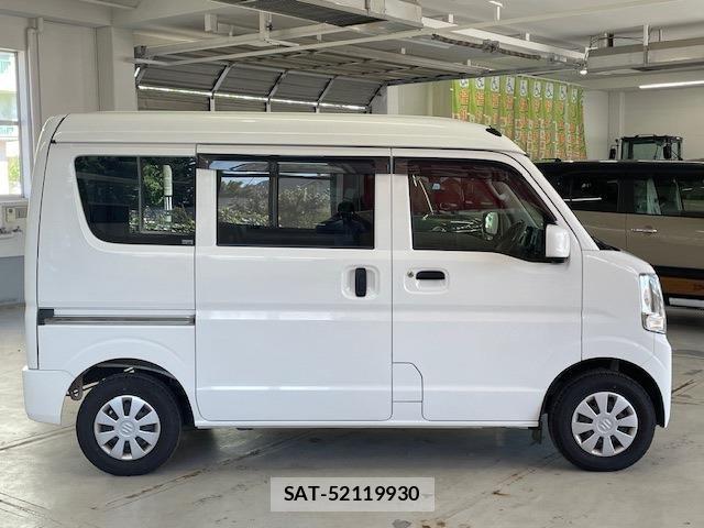 Suzuki EVERY 2022-07 8661848-3