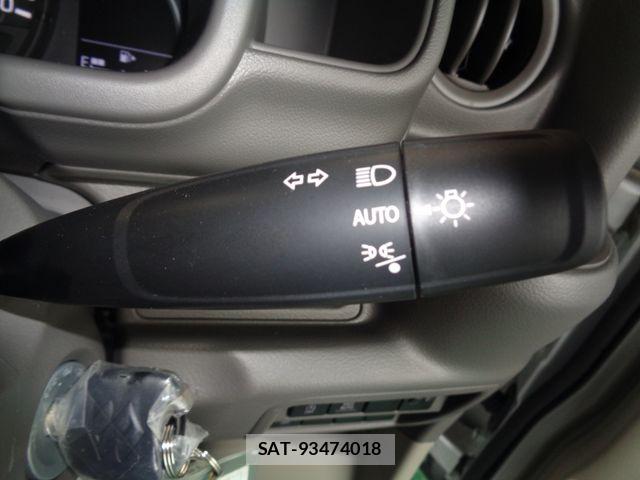 Suzuki EVERY 2025-12 8661846-16