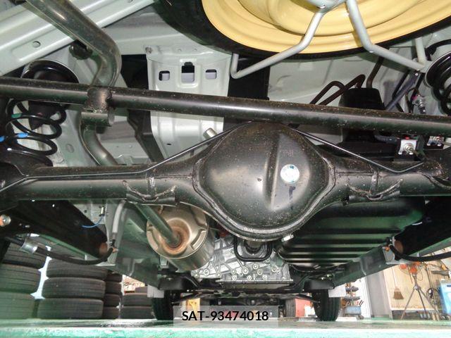 Suzuki EVERY 2025-12 8661846-18