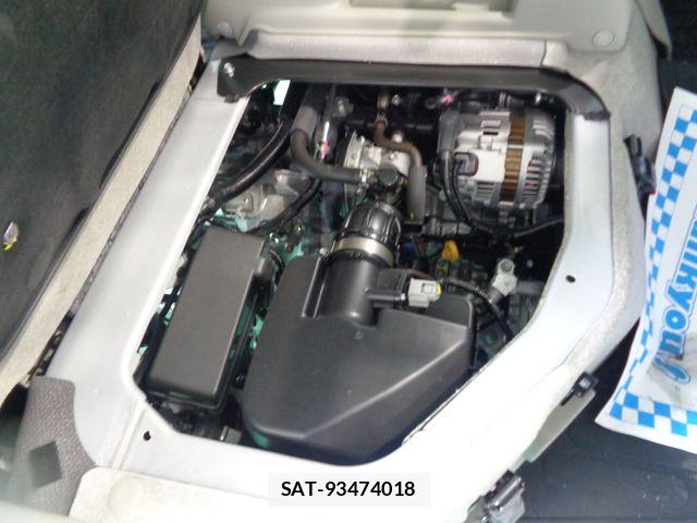 Suzuki EVERY 2025-12 8661846-23