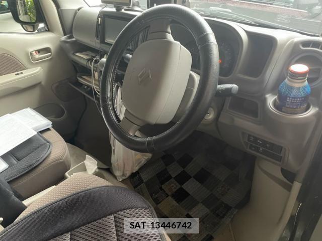 Suzuki EVERY 2022-10 8746159-16
