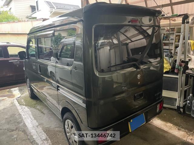 Suzuki EVERY 2022-10 8746159-7