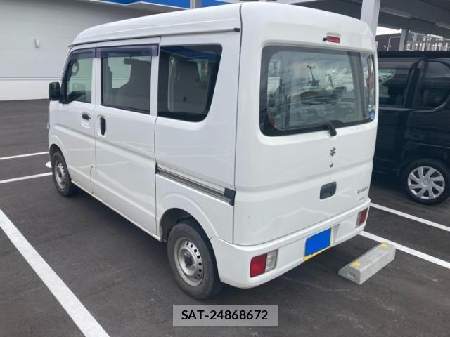 Suzuki EVERY 2018-11 8746161-4