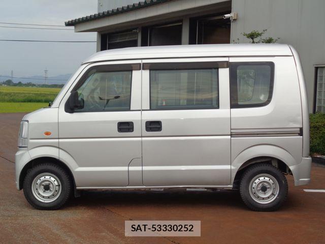 Suzuki EVERY 2008-08 8746163-5