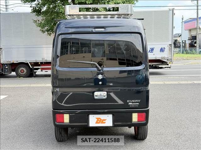 Suzuki EVERY 2017-06 8746162-22