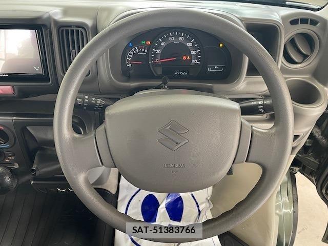 Suzuki EVERY 2022-09 8746157-19
