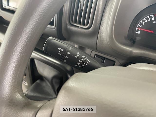 Suzuki EVERY 2022-09 8746157-21