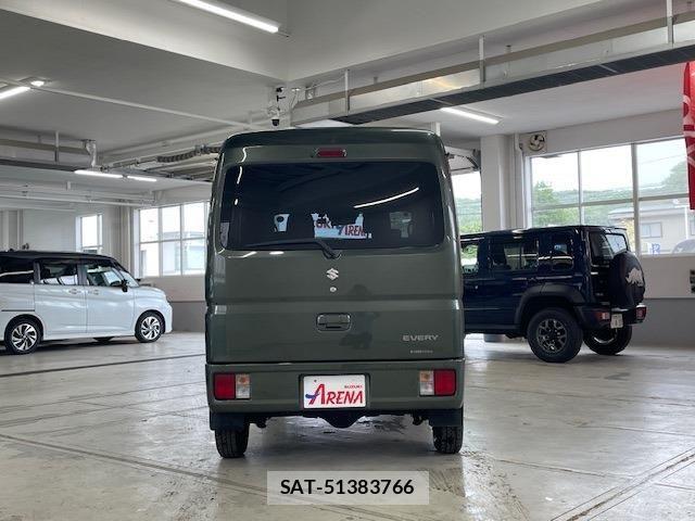Suzuki EVERY 2022-09 8746157-5