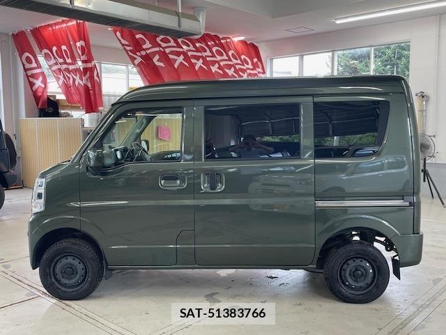 Suzuki EVERY 2022-09 8746157-7