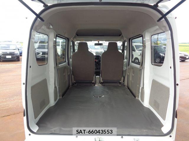 Suzuki EVERY 2023-11 8746158-11