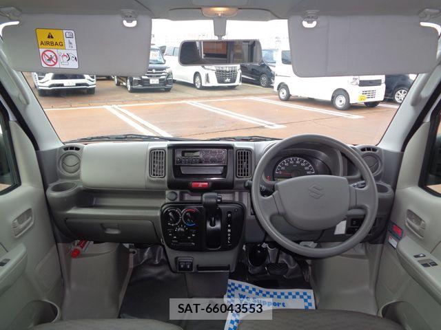 Suzuki EVERY 2023-11 8746158-12