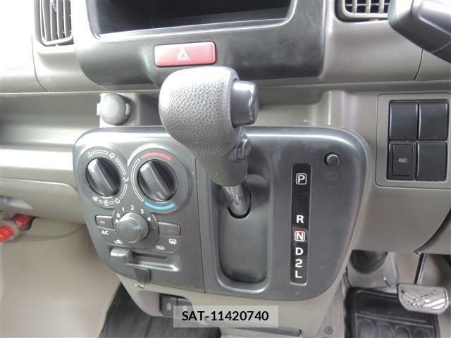 Suzuki EVERY 2022-08 8746160-18