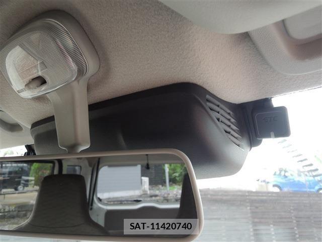 Suzuki EVERY 2022-08 8746160-23