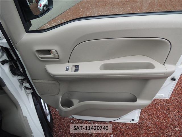 Suzuki EVERY 2022-08 8746160-26