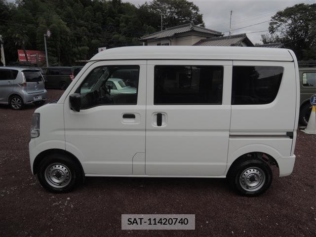 Suzuki EVERY 2022-08 8746160-5