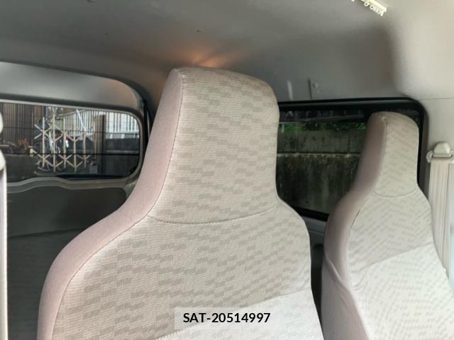 Suzuki EVERY 2016-11 8782220-12
