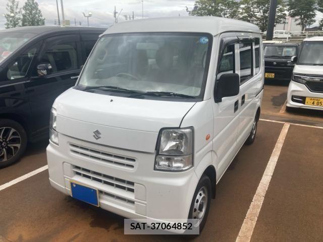 Suzuki EVERY 2014-02 8782217-0