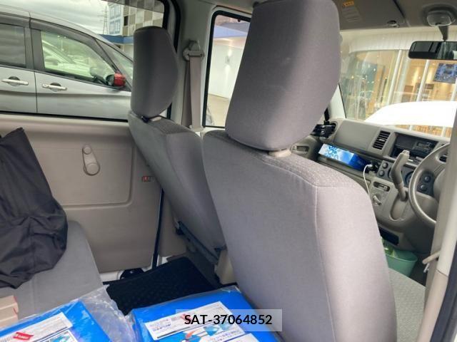 Suzuki EVERY 2014-02 8782217-14