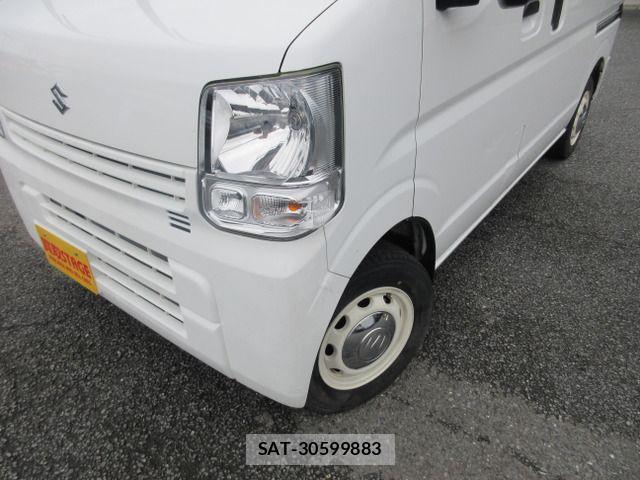 Suzuki EVERY 2023-11 8782215-15