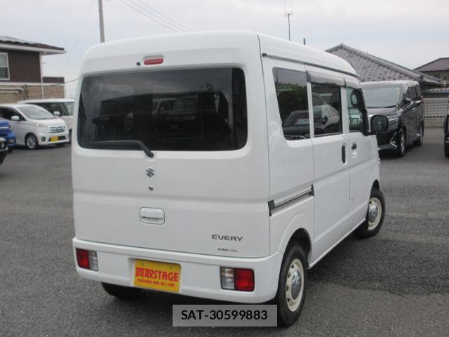 Suzuki EVERY 2023-11 8782215-2