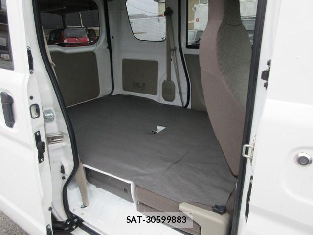 Suzuki EVERY 2023-11 8782215-7