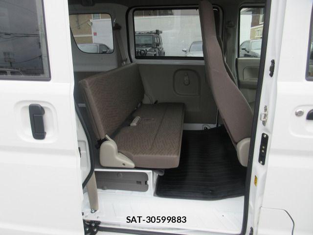 Suzuki EVERY 2023-11 8782215-8