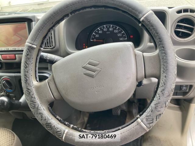 Suzuki EVERY 2015-04 8797641-10