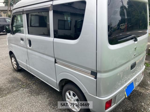 Suzuki EVERY 2015-04 8797641-4