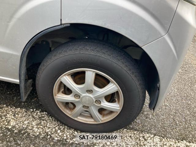 Suzuki EVERY 2015-04 8797641-6